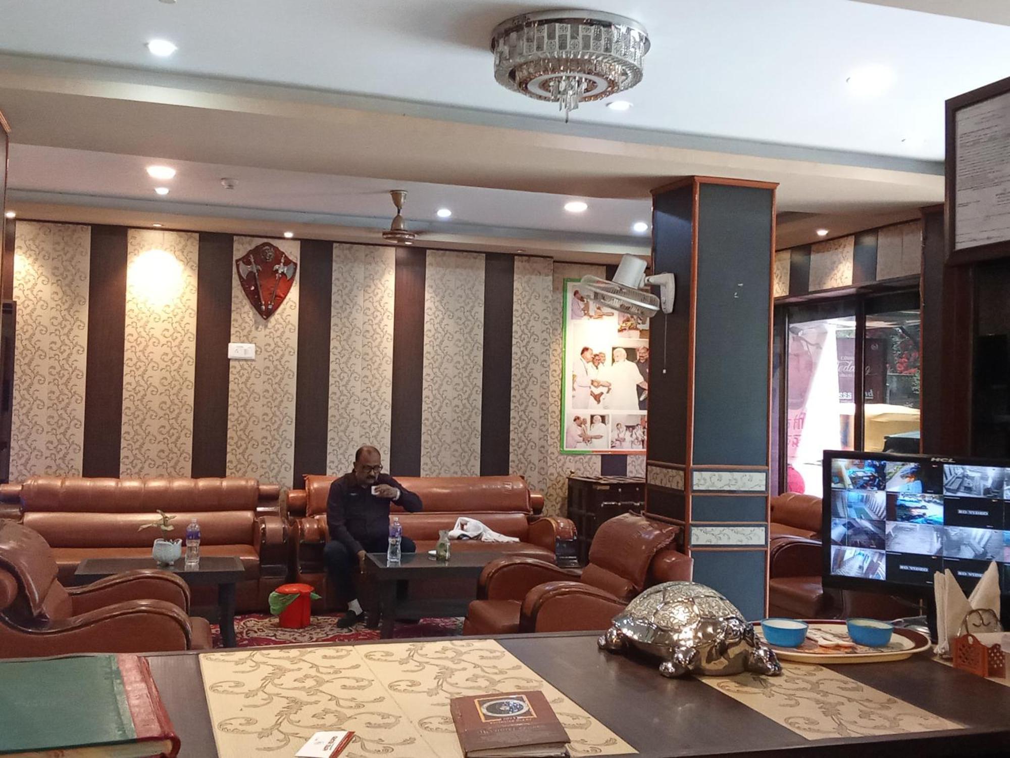 Hotel Regard - Varanasi — Photos 1